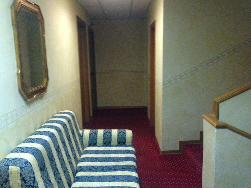 Albergo Margherita 끼안챠노테르메 외부 사진