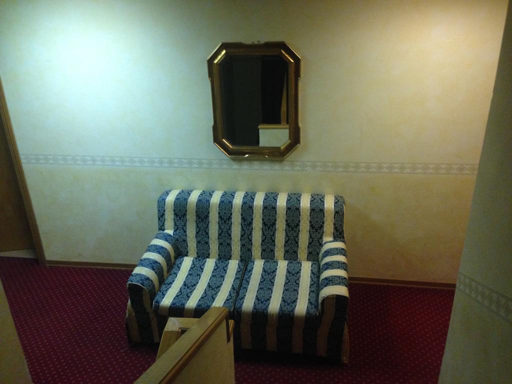 Albergo Margherita 끼안챠노테르메 외부 사진